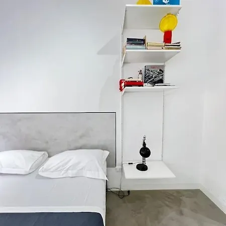 Duomo Charming Apartment *